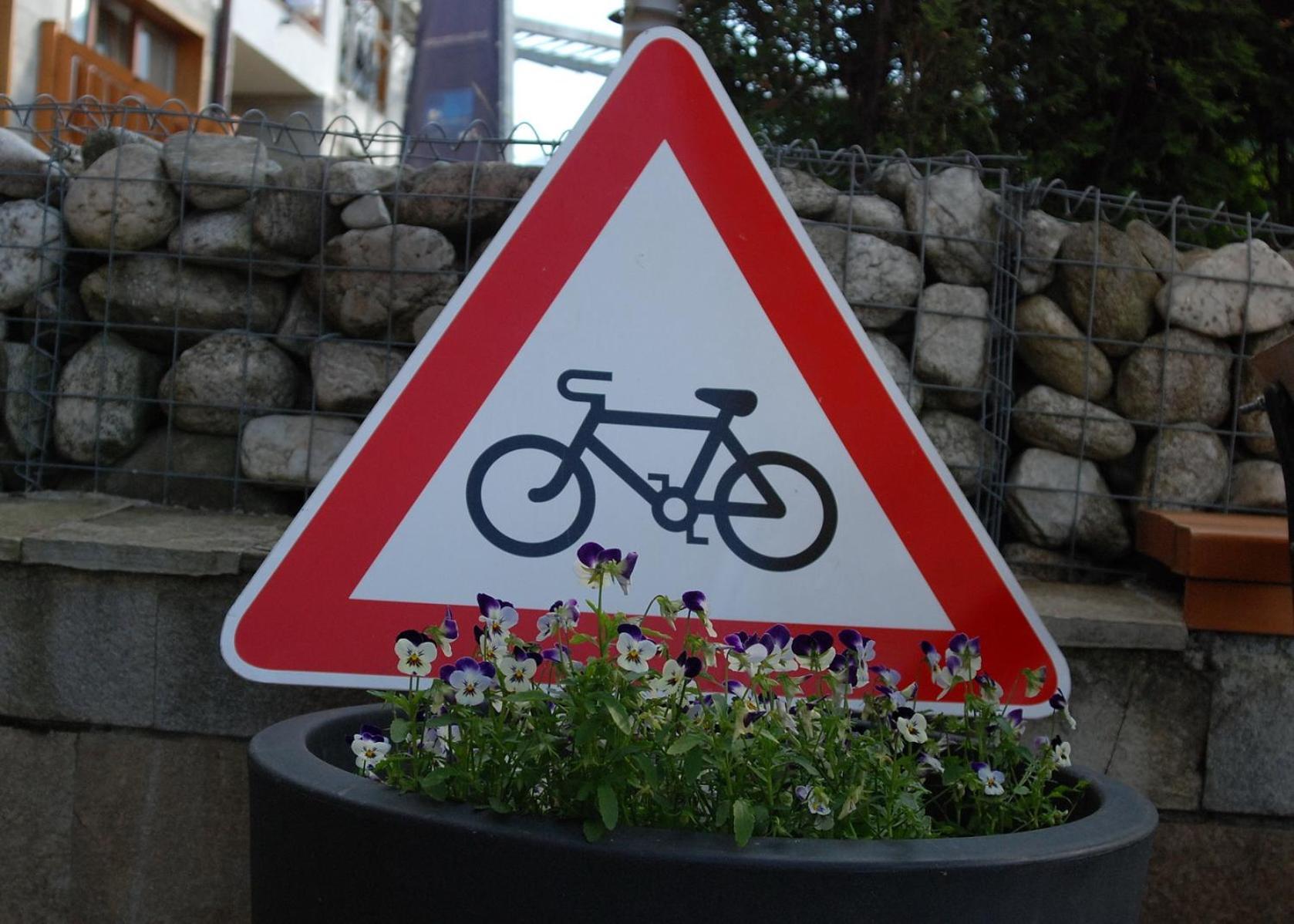 White Lavina - Ski, Bike, Hike Bansko Exterior photo